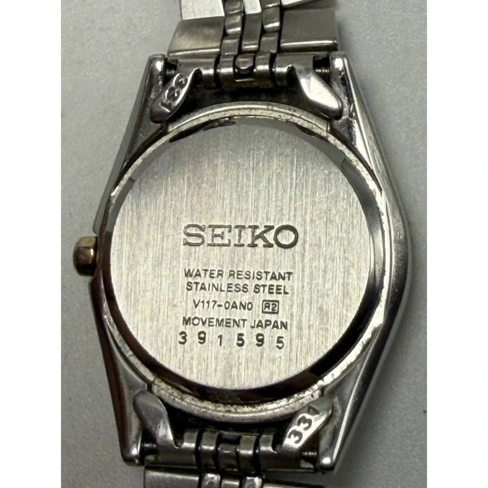 Scratched Seiko V117-0AN0 Working Ladies Solar MOP Watch 25MM 7